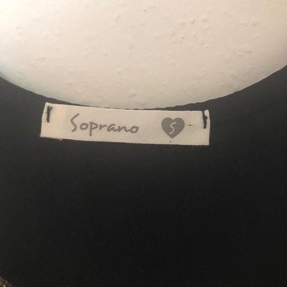 NWOT gold and black sequin top - Picture 3 of 6